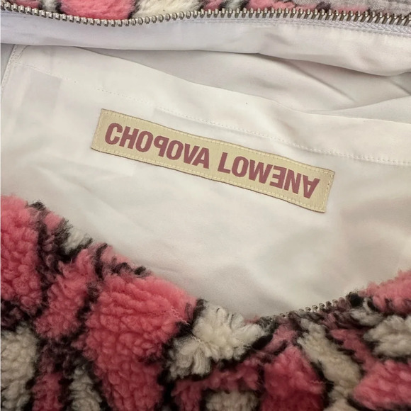Chopova Lowena x Disney Daisy Duck Bow Fleece Shoulder Bag NWT - Picture 4 of 7